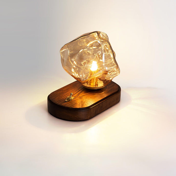 Lampa stołowa z szklanym kloszem Ice Stone