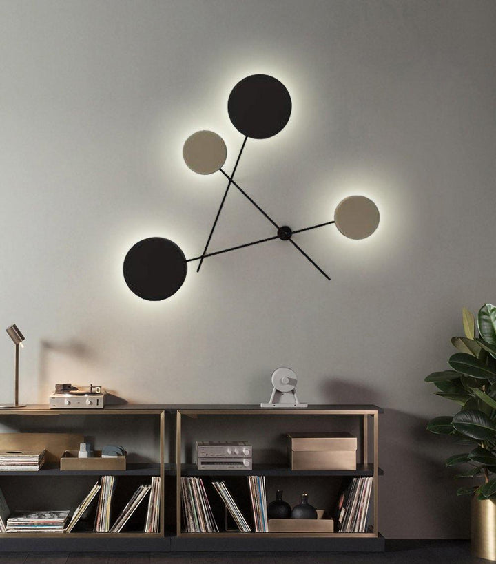 Lampa ścienna Lride
