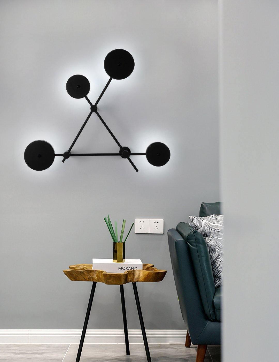 Lampa ścienna Lride