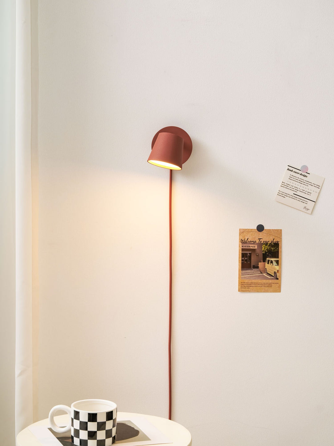 Lampa ścienna Tip z wtyczką