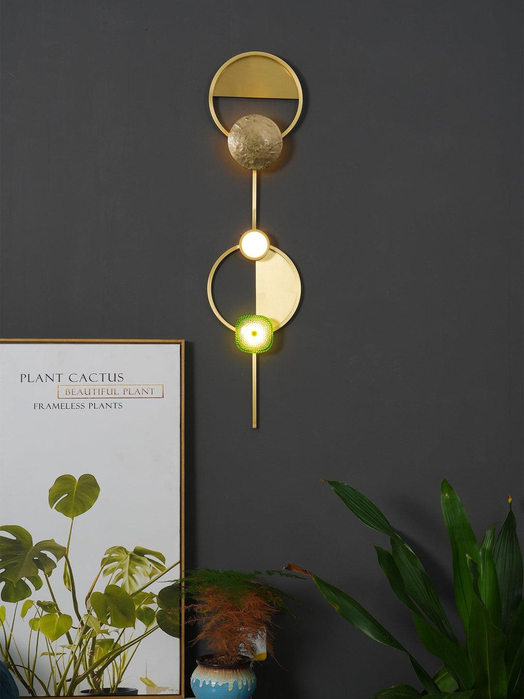 Lampa Ścienna z Kamieni Szlachetnych