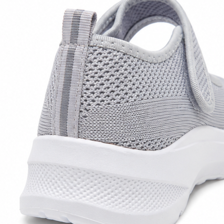 Elevana – Oddychające sneakersy z siateczki na regulowanym pasku