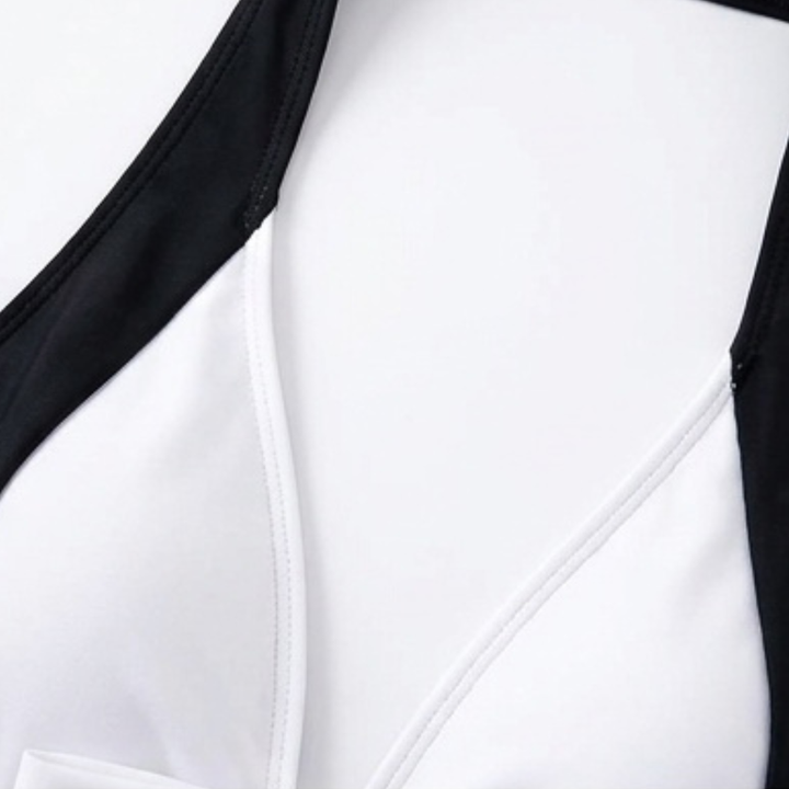 Soliera – Kobiecy Strój Kąpielowy Plus Size z Halterem i Szortami