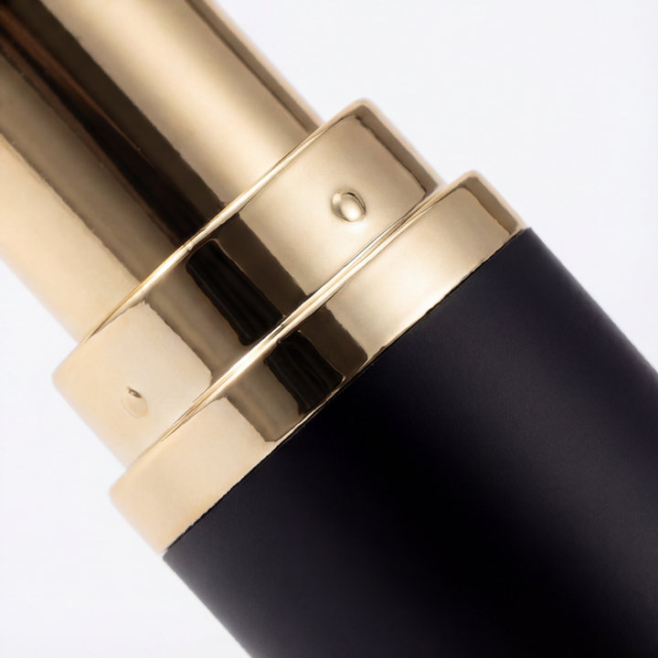 Velura – Gładki żelowy eyeliner w kredce