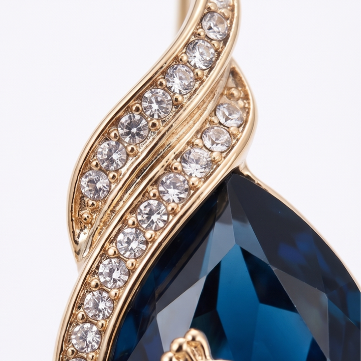 Lunavia – Kolczyki w kształcie kropli z szafirem