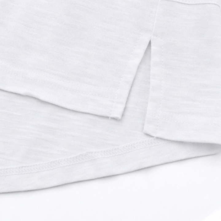Wearlyn – T-shirt w rozmiarze oversize z rozcięciem na dole i rozszerzanymi rękawami