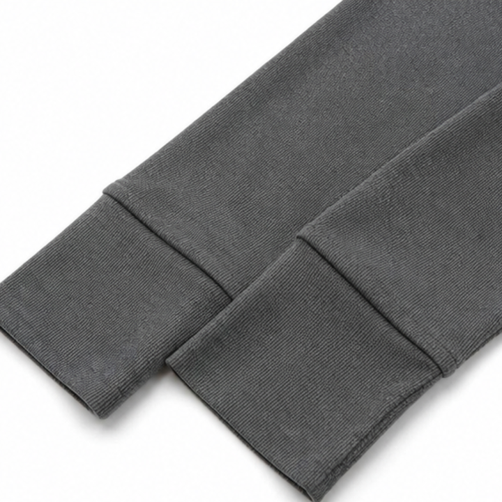 Wearbella – Lekki Kaptur z Guzikami i Splotem Waflowym