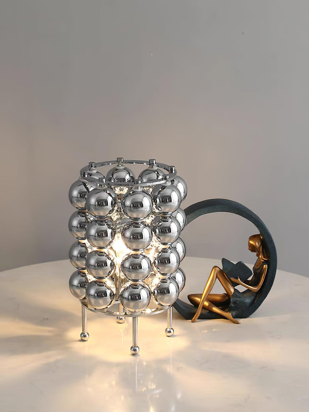Lampa stołowa Kare