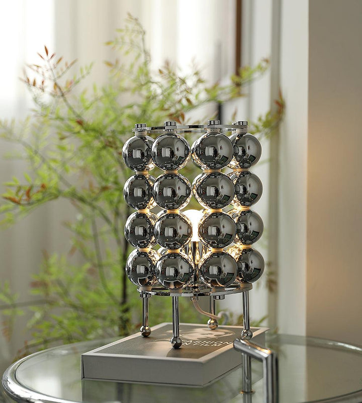 Lampa stołowa Kare