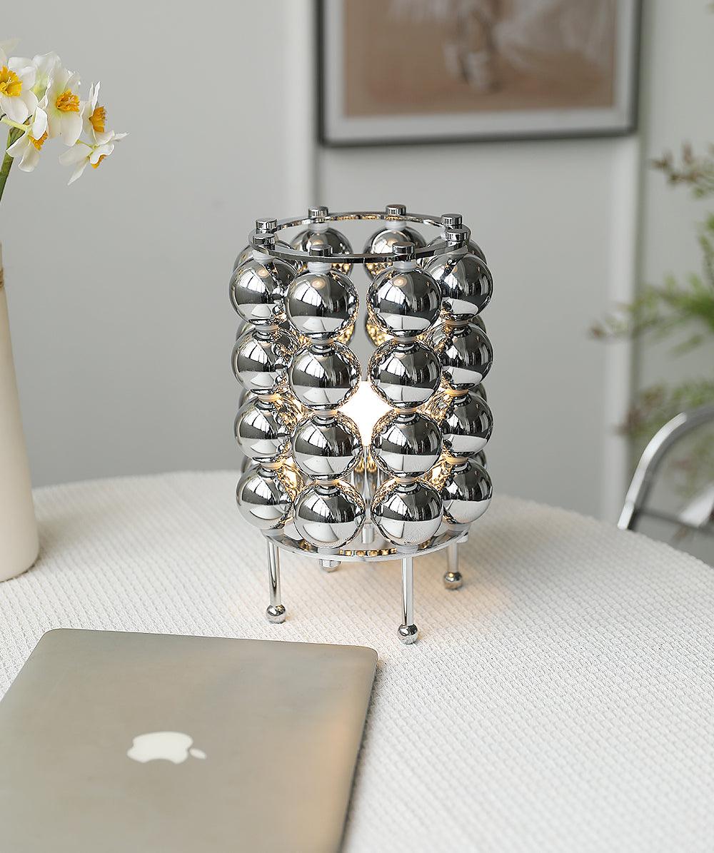 Lampa stołowa Kare