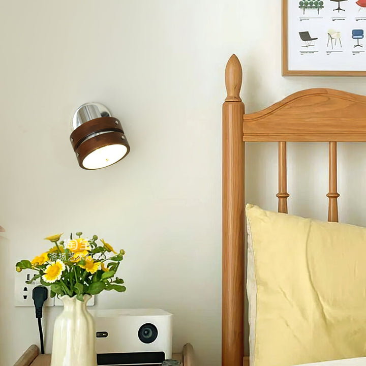 Lampa Ścienna z wtyczką Karry