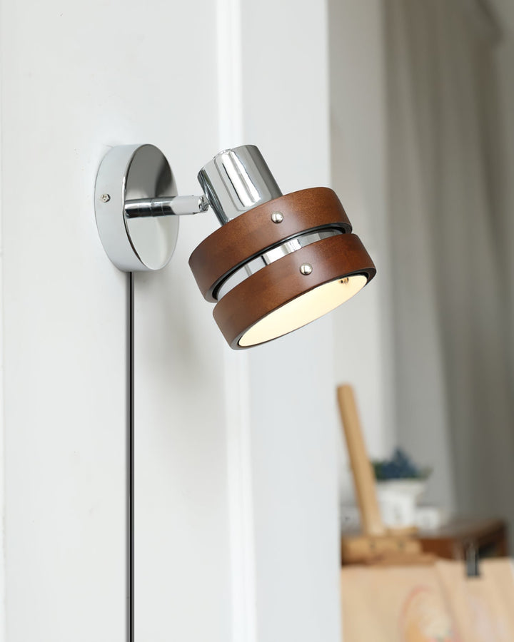 Lampa Ścienna z wtyczką Karry