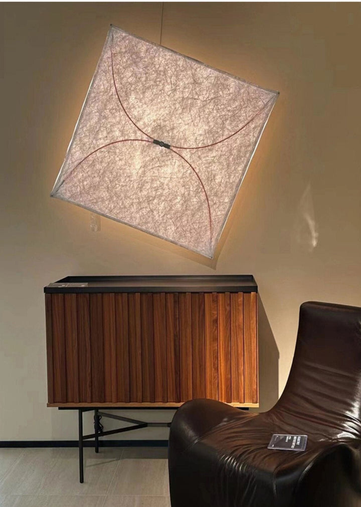 Lampa Ścienna z Papieru w Kształcie Latawca