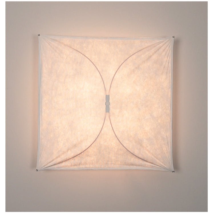 Lampa Ścienna z Papieru w Kształcie Latawca