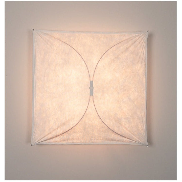 Lampa Ścienna z Papieru w Kształcie Latawca