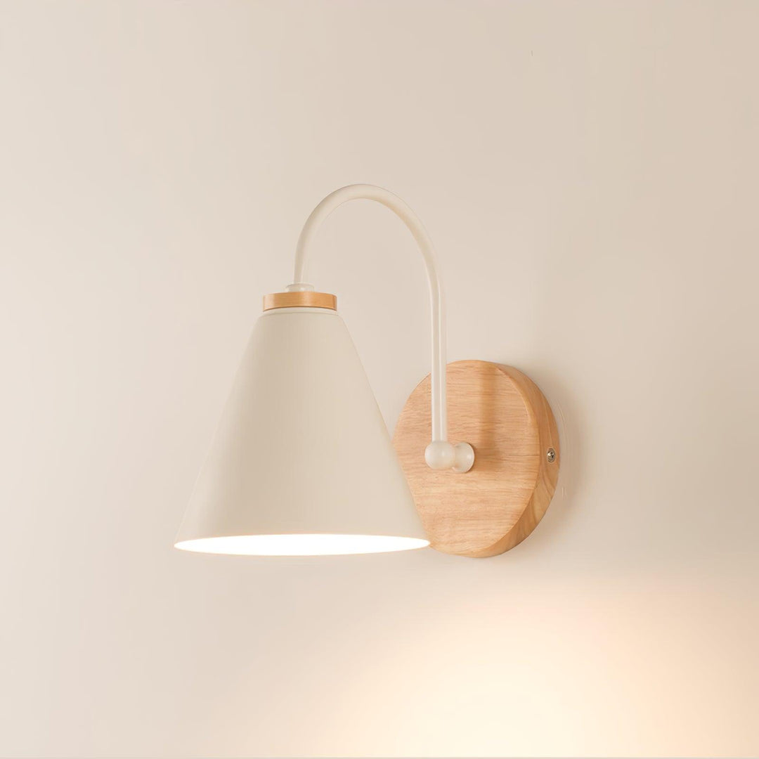 Lampa ścienna Kona w stylu skandynawskim