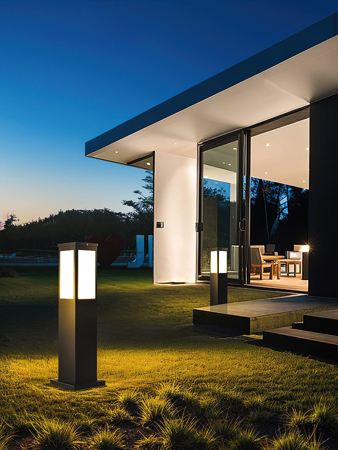 Zewnętrzna solarna lampa słupkowa Kuzco
