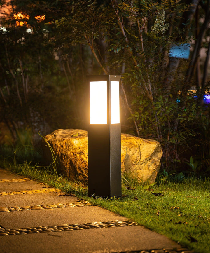 Zewnętrzna solarna lampa słupkowa Kuzco