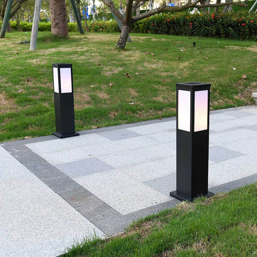 Zewnętrzna solarna lampa słupkowa Kuzco