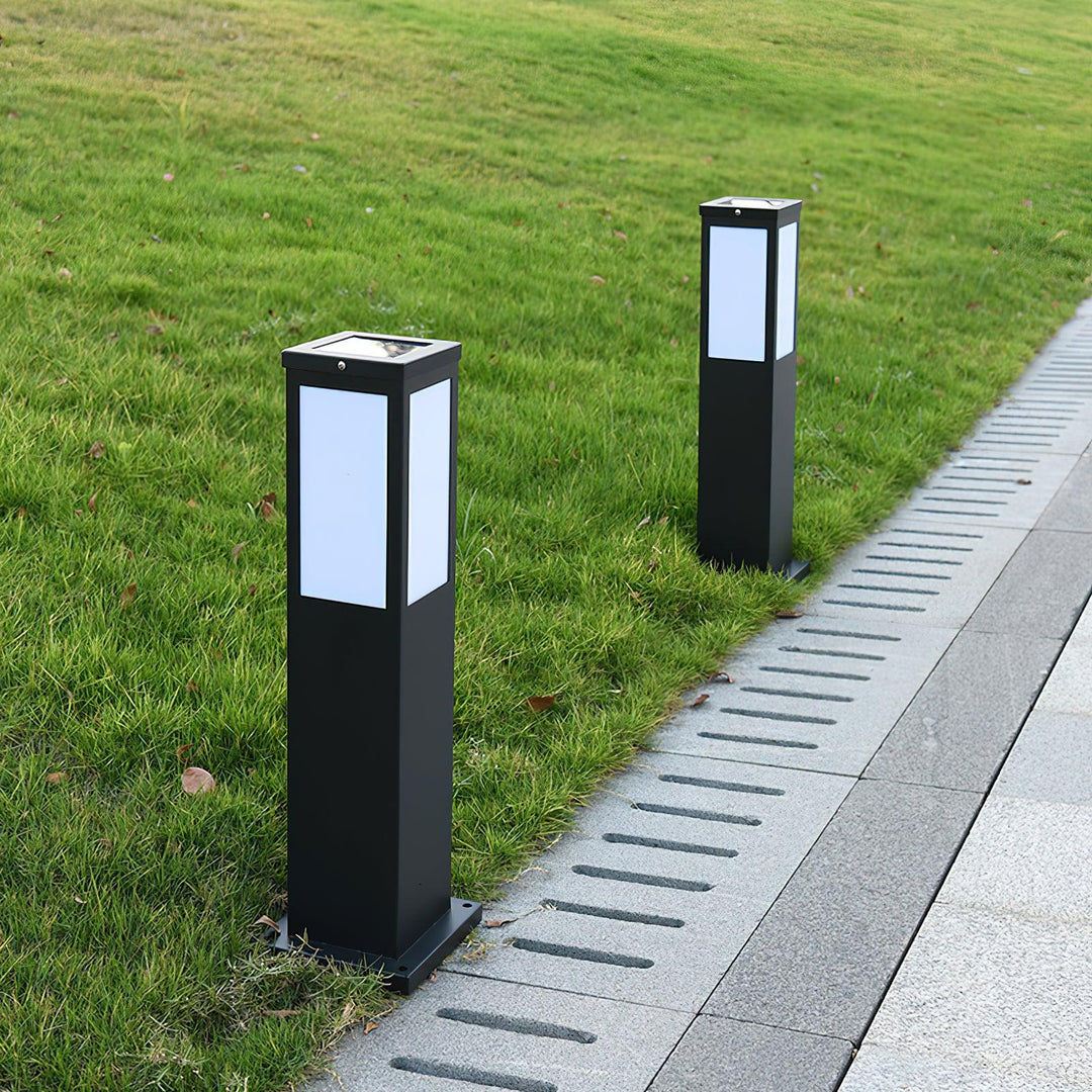 Zewnętrzna solarna lampa słupkowa Kuzco