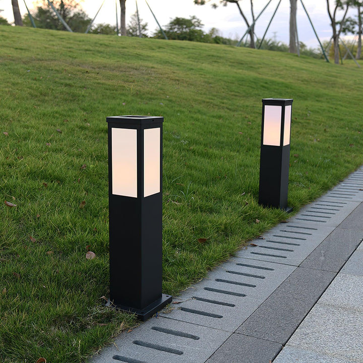 Zewnętrzna solarna lampa słupkowa Kuzco