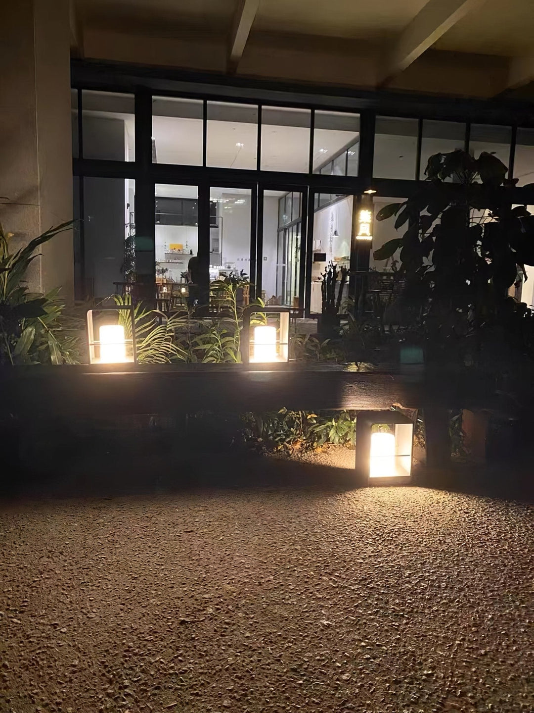 Lampa Solarno-Ogrodowa Zephyra