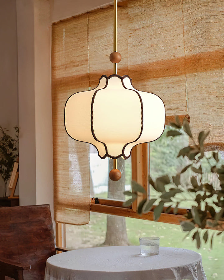 Lampa wisząca z tkaniny w kształcie latarni
