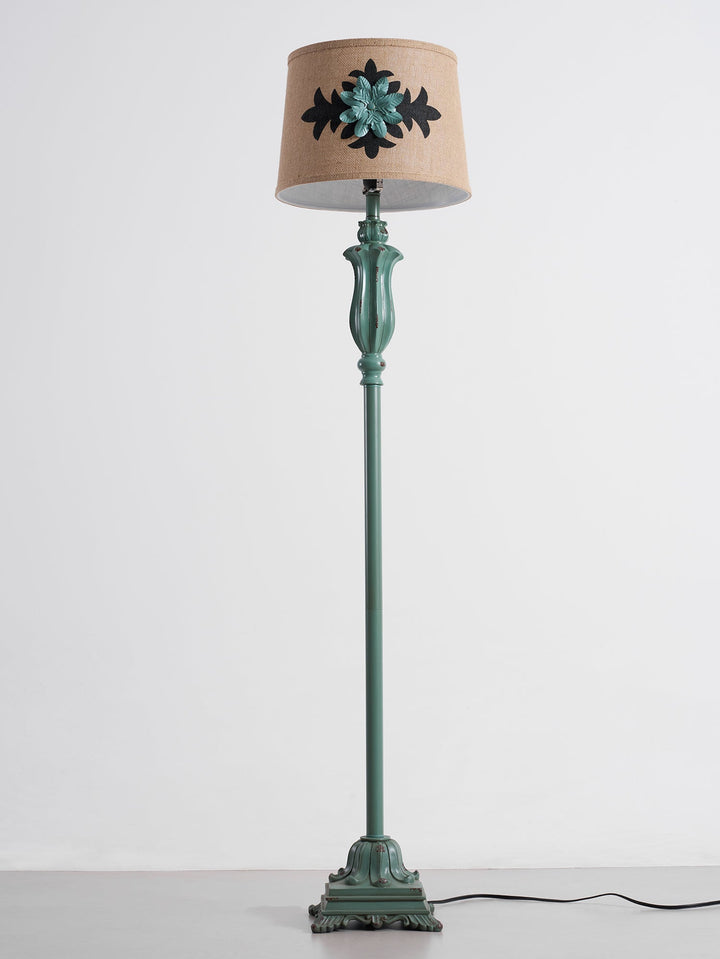 Lampa podłogowa Lark