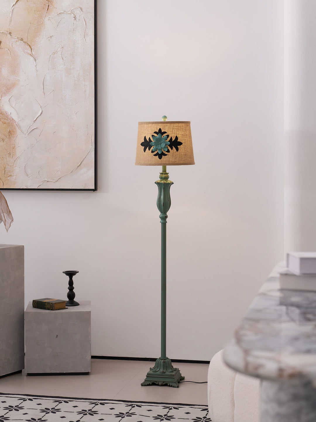 Lampa podłogowa Lark