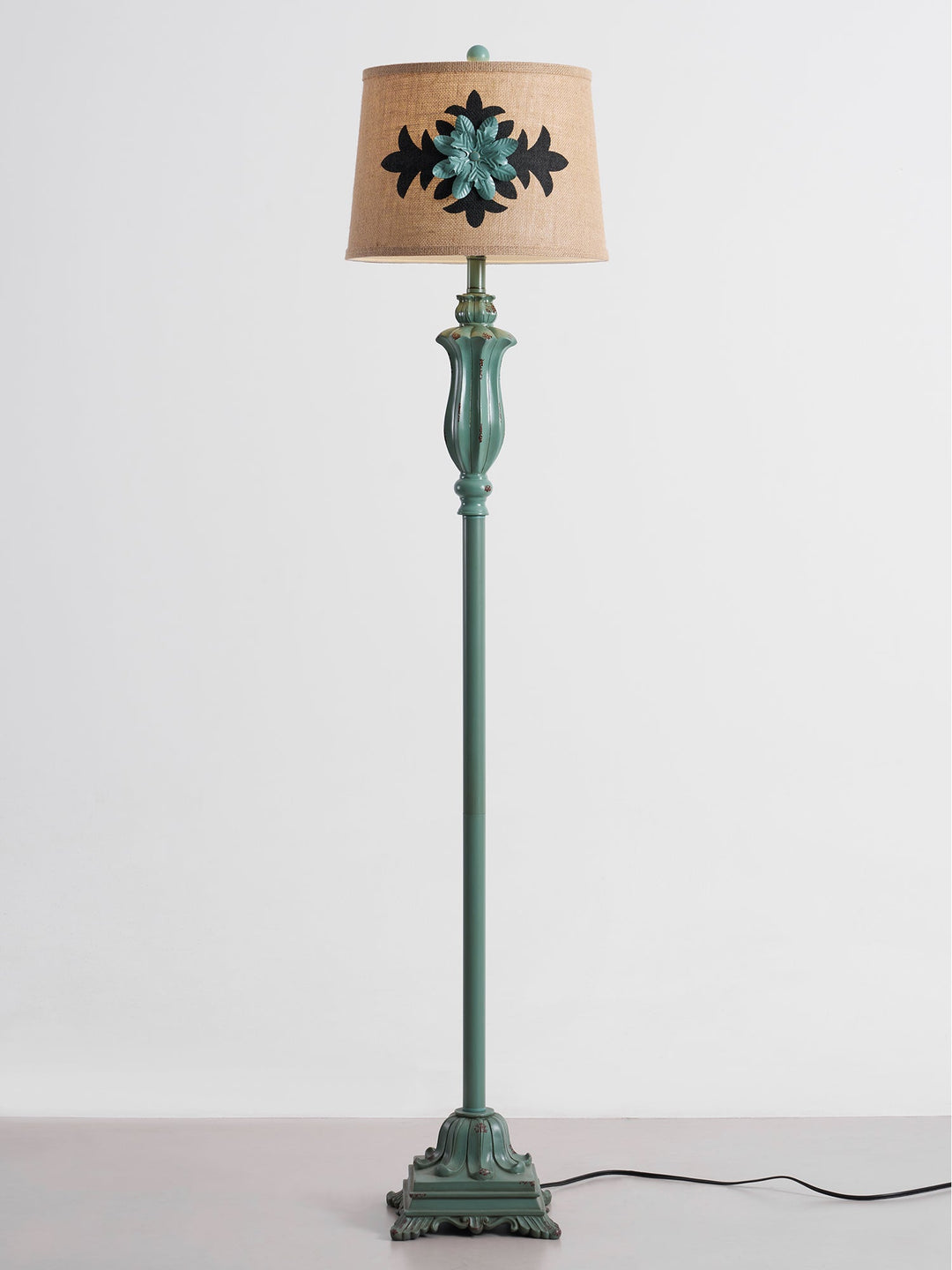 Lampa podłogowa Lark