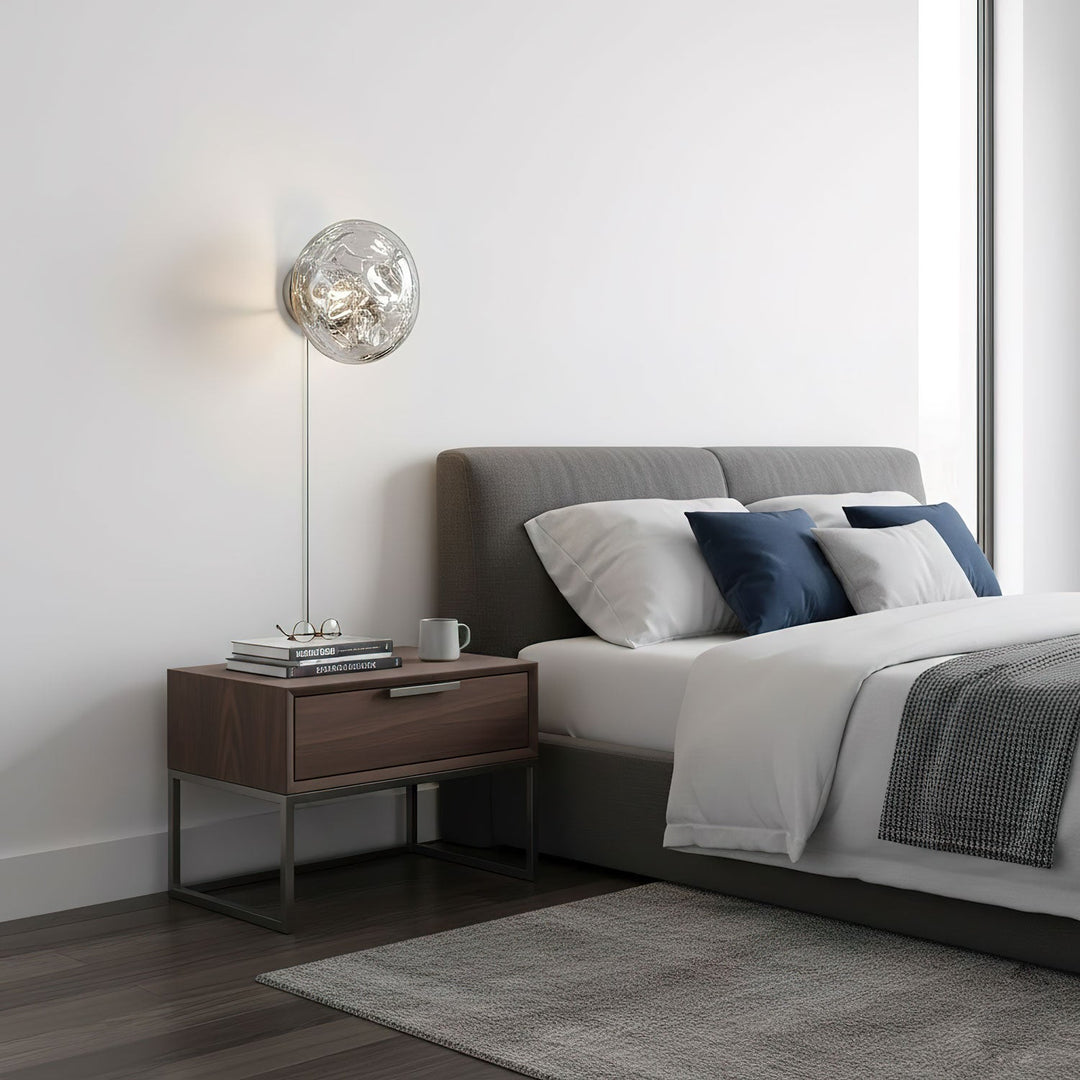Lampa Ścienna Lava z wtyczką