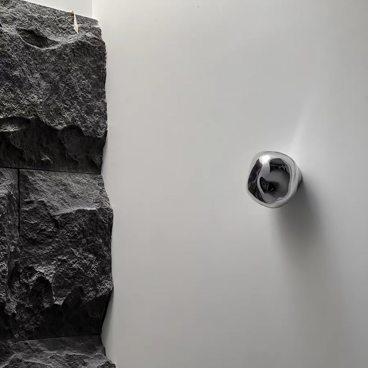Lampa Ścienna Lava z wtyczką
