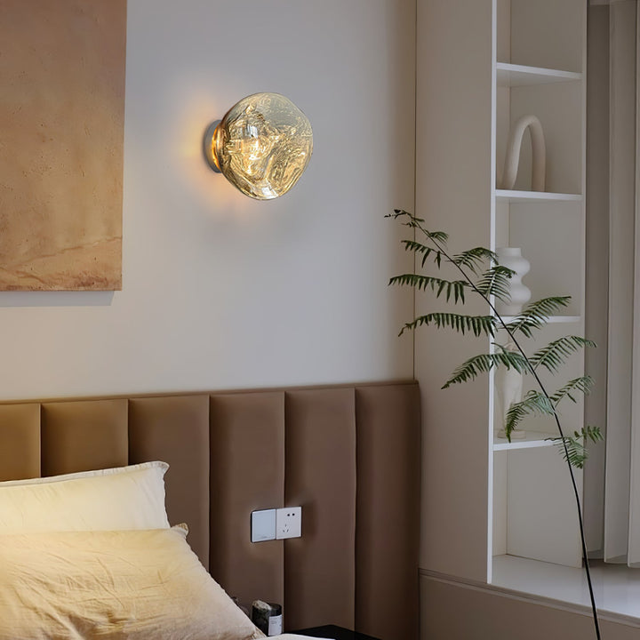 Lampa Ścienna Lava z wtyczką