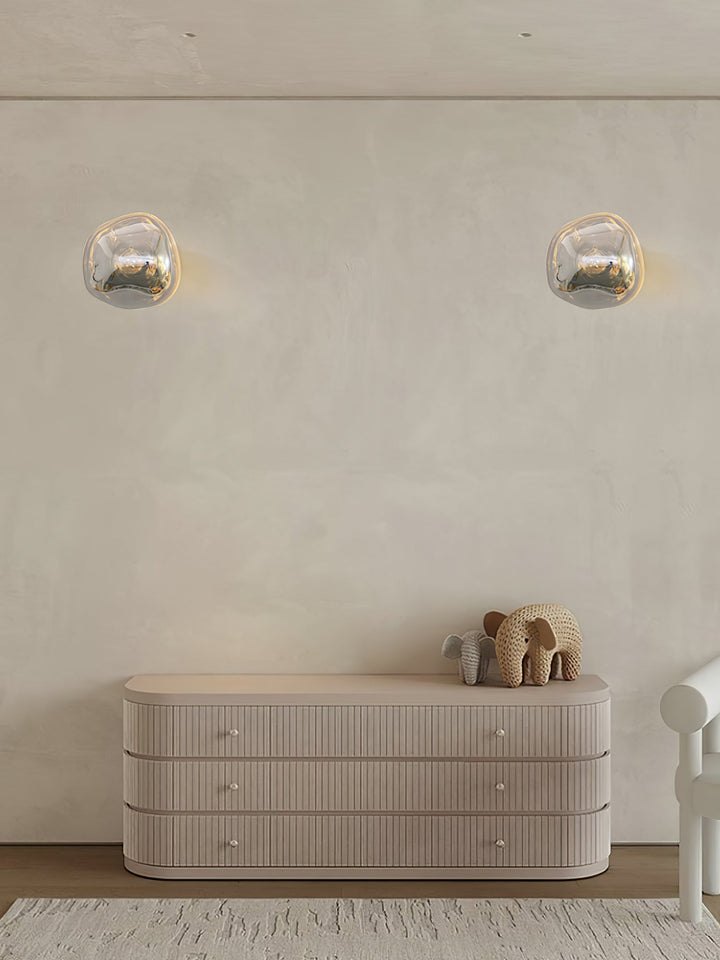 Lampa Ścienna Lava z wtyczką