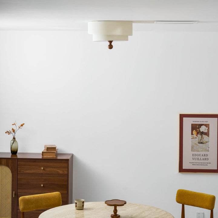 Lampa sufitowa z warstwowego materiału