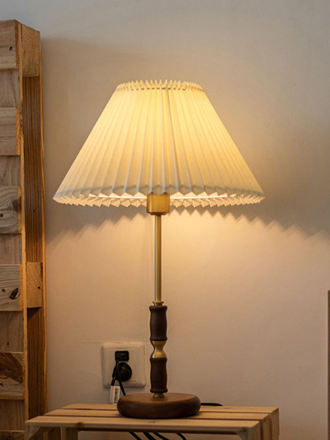 Lampa stołowa Le Klint