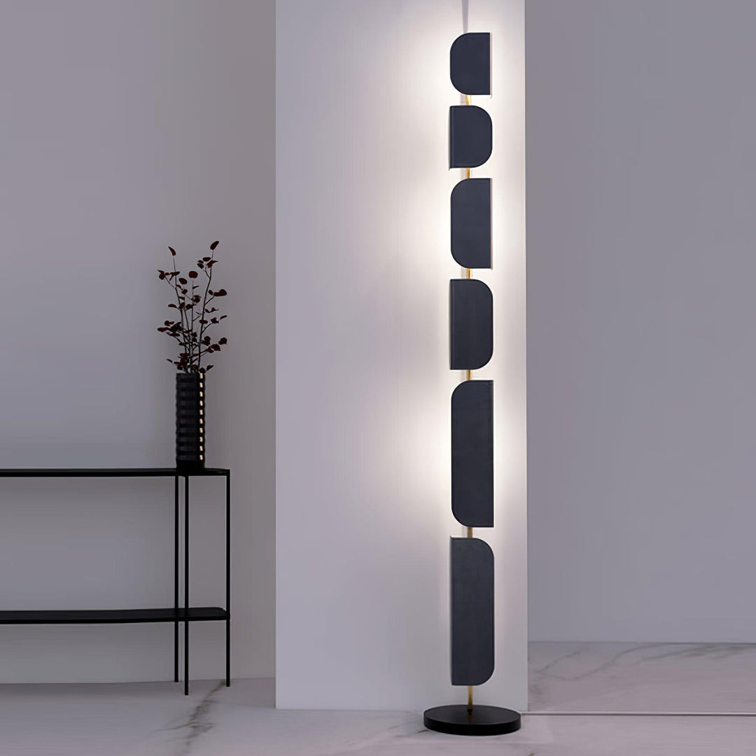 Lampa podłogowa Leagan