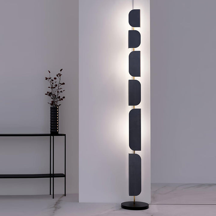Lampa podłogowa Leagan