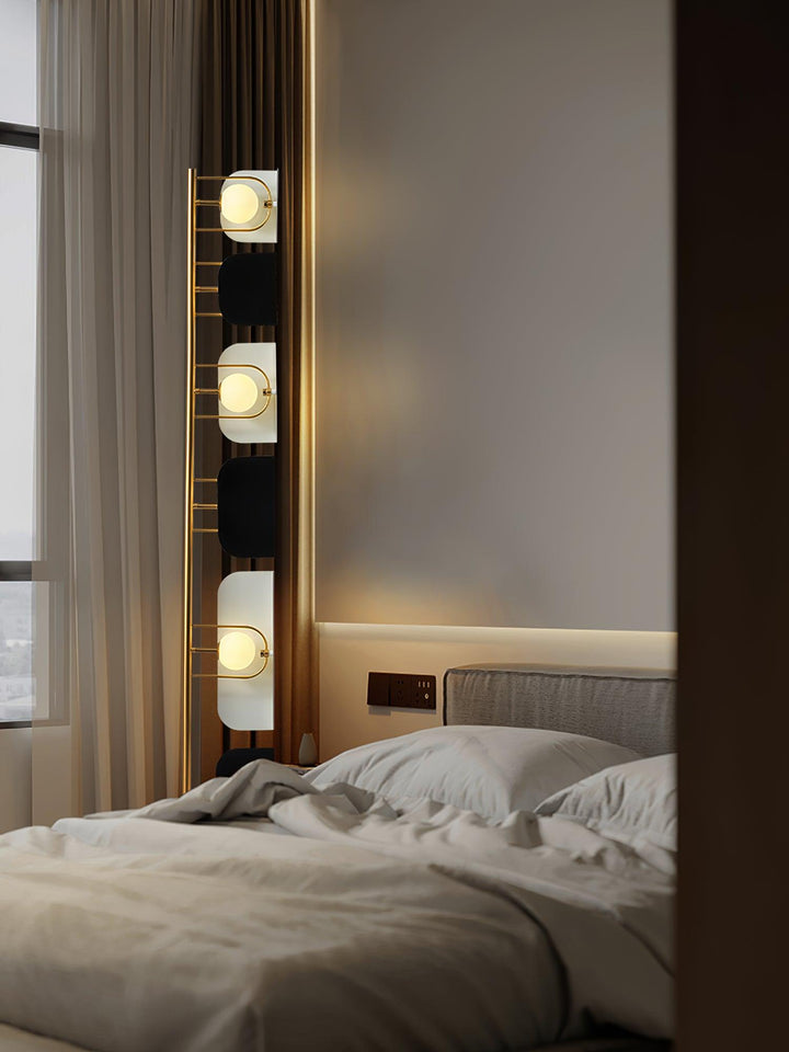 Lampa podłogowa Leagan