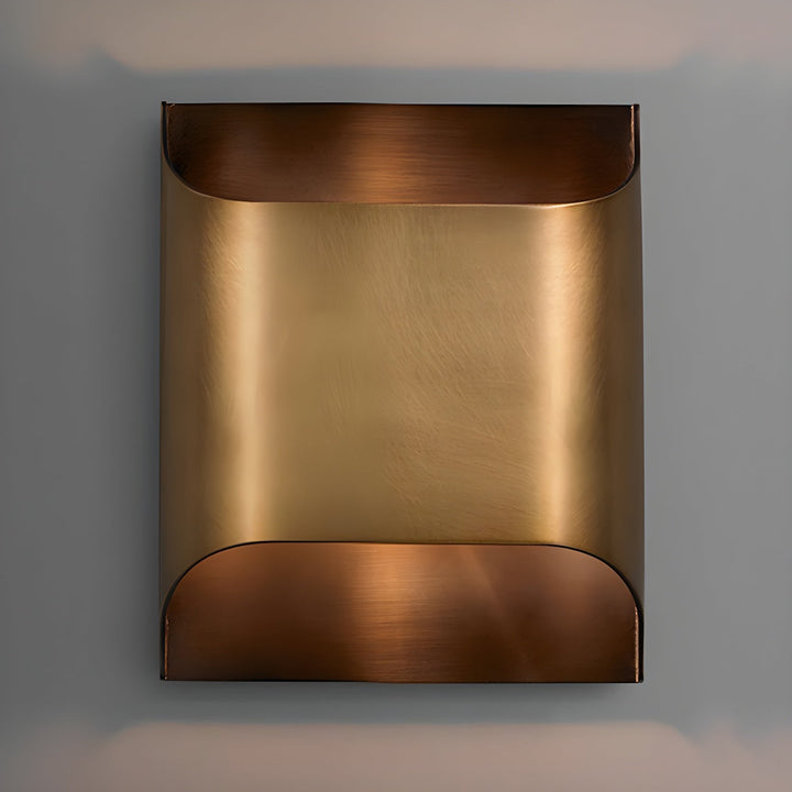 Lampa ścienna Leclerc z mosiądzu