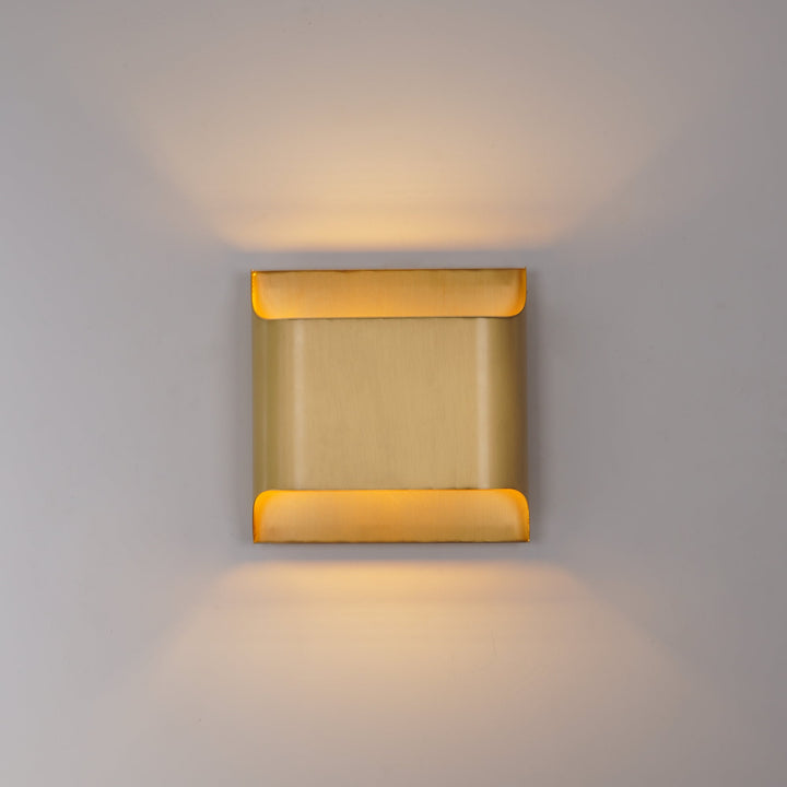 Lampa ścienna Leclerc z mosiądzu