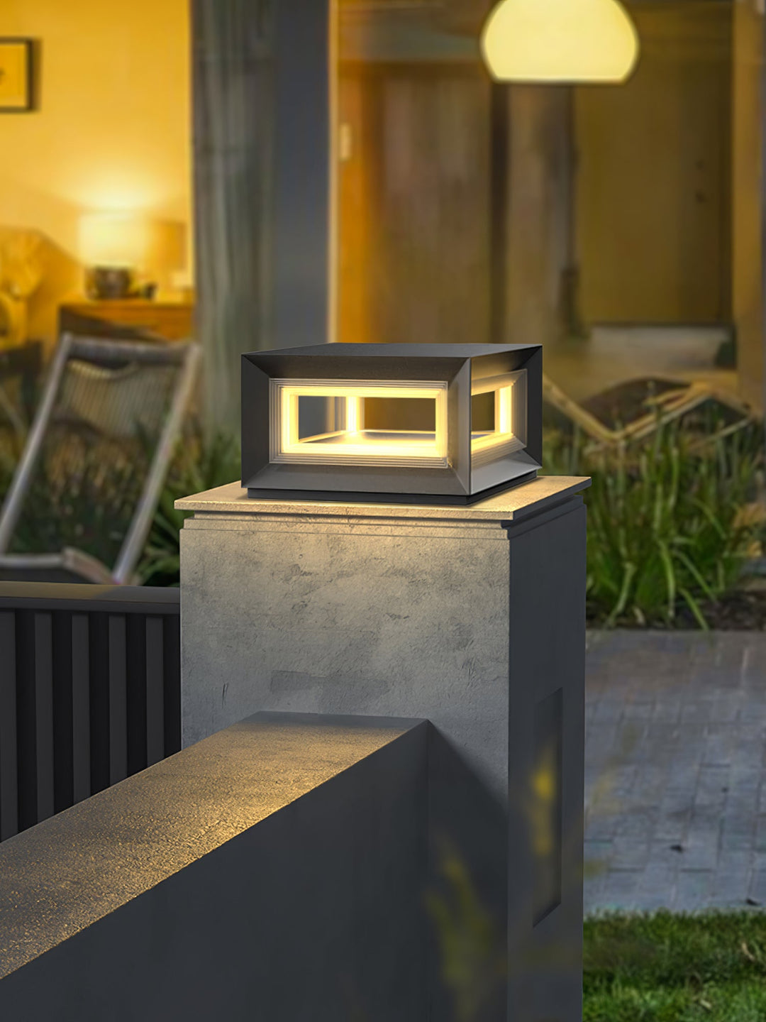 Lampa Słupowa Light Cube na Zewnątrz
