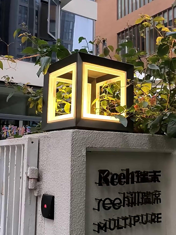 Lampa Słupowa Light Cube na Zewnątrz