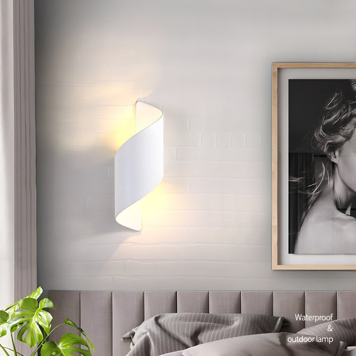 Lampa Ścienna Lila