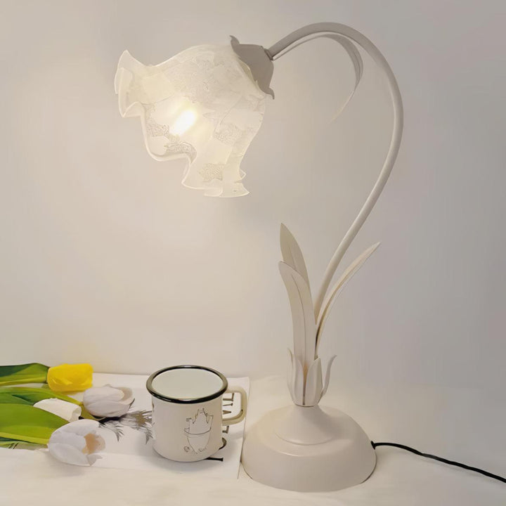Lampa stołowa konwalia