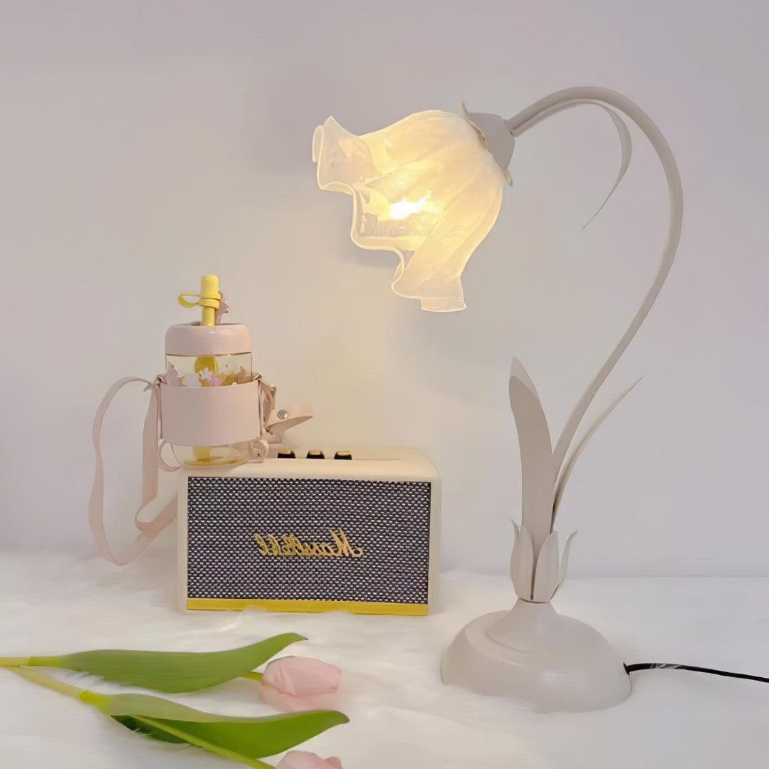 Lampa stołowa konwalia