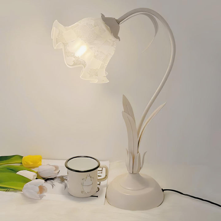 Lampa stołowa konwalia