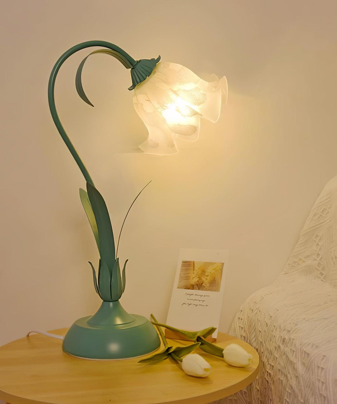 Lampa stołowa konwalia