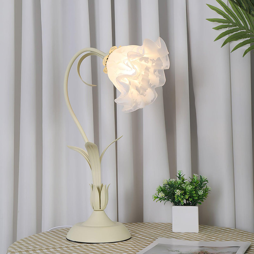 Lampa stołowa konwalia