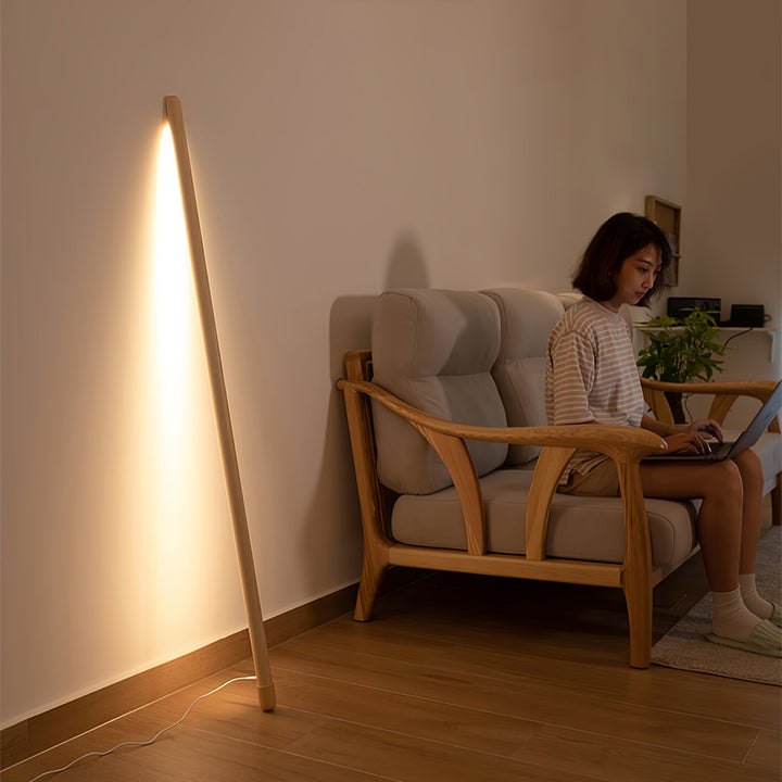 Lampa podłogowa Line Assist Ambience